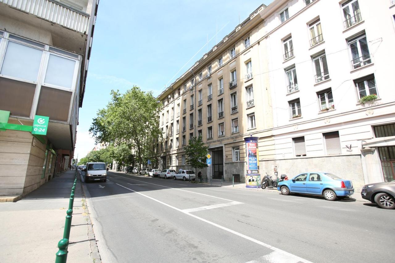 Apartamento Castle Courtyard Hideaway Budapest Exterior foto