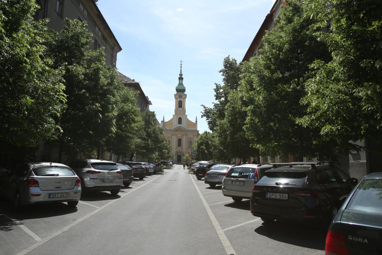 Apartamento Castle Courtyard Hideaway Budapest Exterior foto